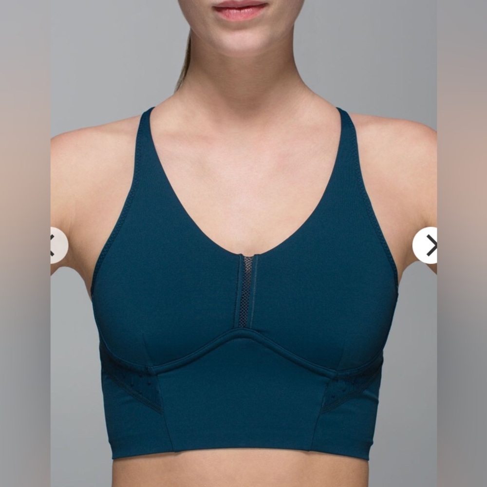Lululemon Bonded Bra
Alberta Lake EUC